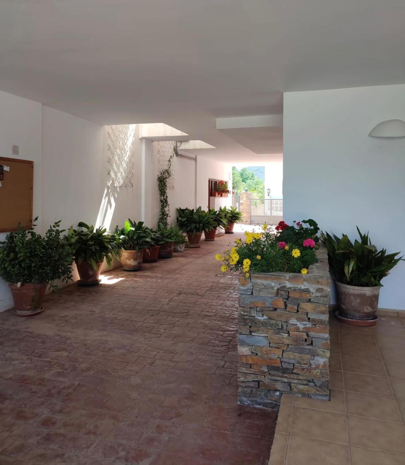 El Domingo En El Valle Fondón Exterior foto