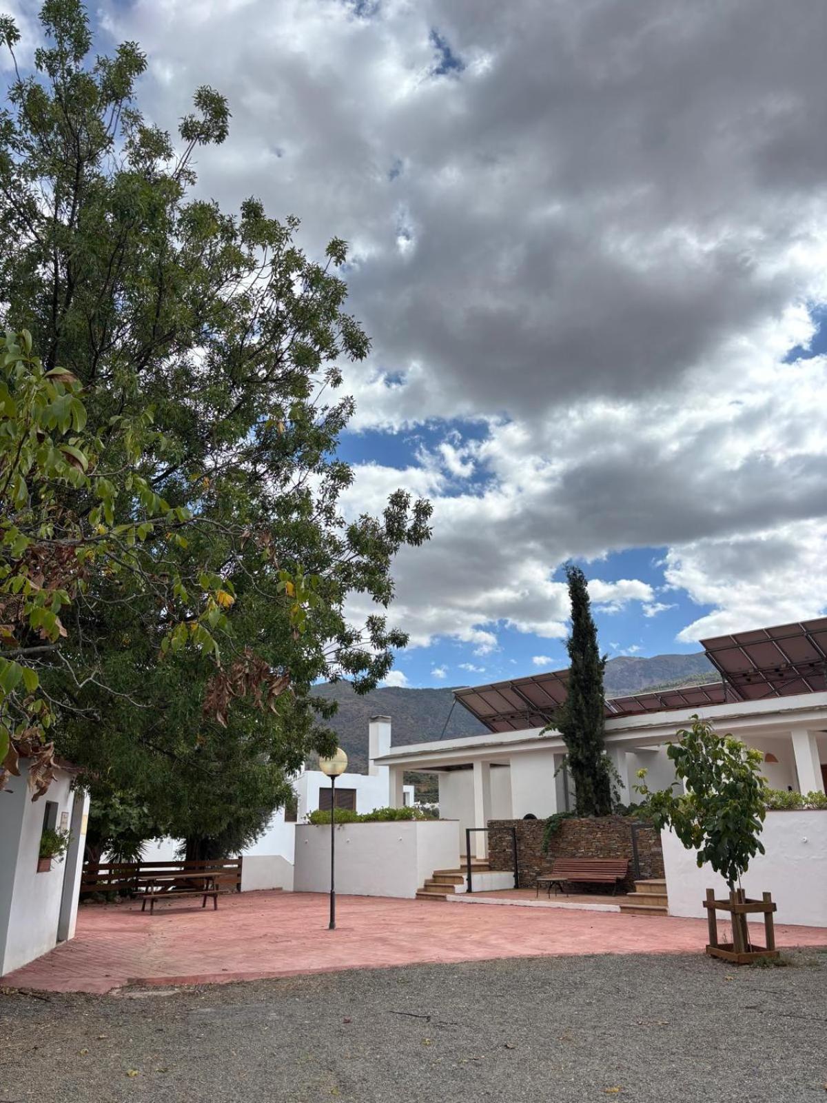 El Domingo En El Valle Fondón Exterior foto