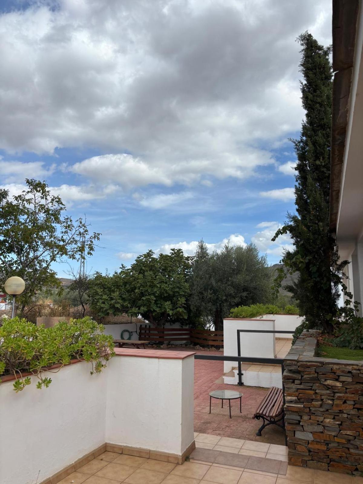 El Domingo En El Valle Fondón Exterior foto